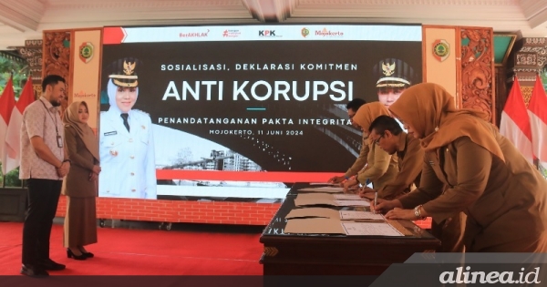 Pemkab Mojokerto tandatangani pakta integritas dan perjanjian&nbsp;kinerja